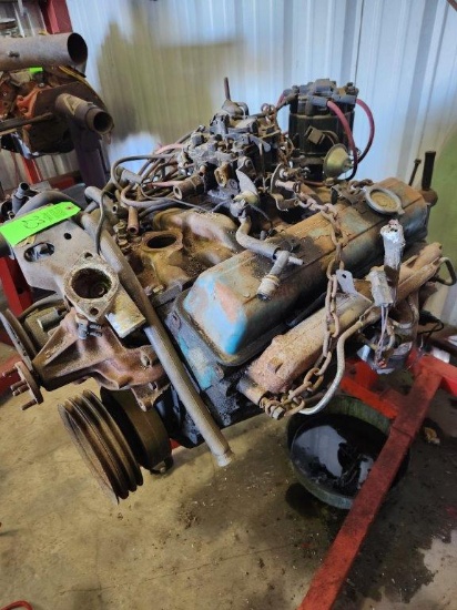 Chevrolet Small Block 267 Cubic Inch with Engine Stand