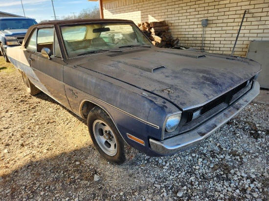 1971 Dodge Dart Swinger, 340-4 Barrel Engine