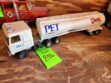 Pet - The Cream of Evaporated Milk Truck - Vintage