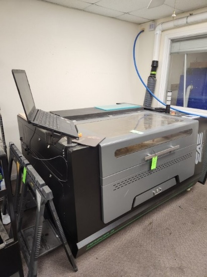 San Antonio Razor 3 – Industrial Co2 Laser 130W on Castors