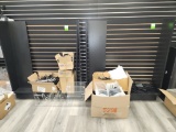 2 Display Units & Peg Hooks