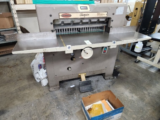 Champion Paper Cutter 23" x 35" Model MC