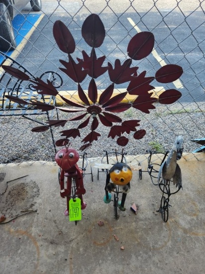 Garden Décor Metal Art