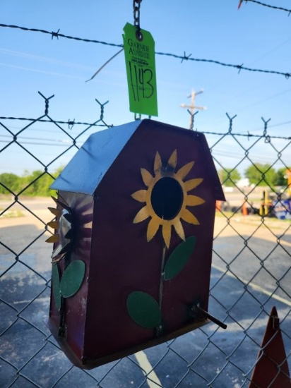 Sunflower Metal Bird House