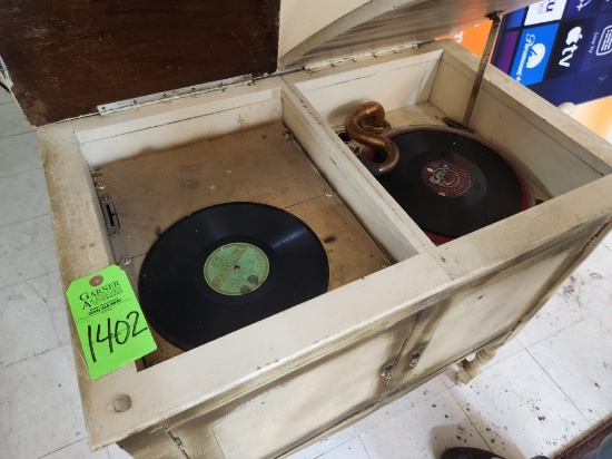 Phonograph