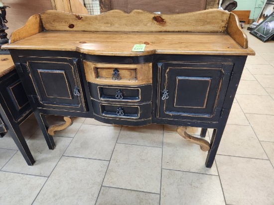 Rustic Buffet
