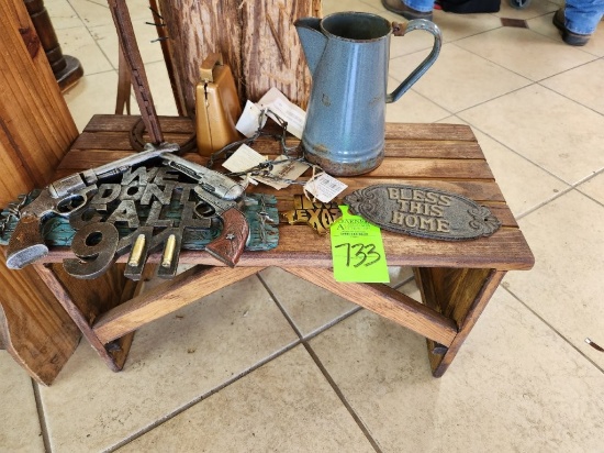 Foot Stool & Misc. Décor