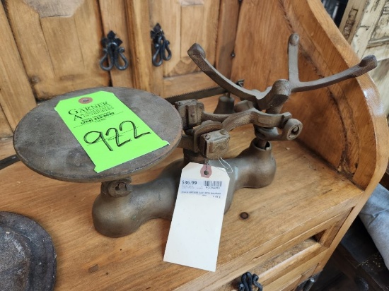 Vintage Cast Iron Scale