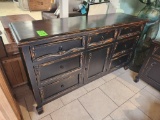 Buffet / Sideboard