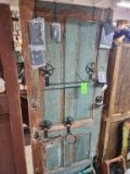 Antique Door & Décor