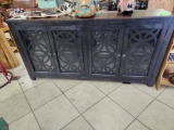 Buffet  - Contents not Included