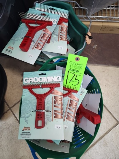 Abetta Grooming Rakes