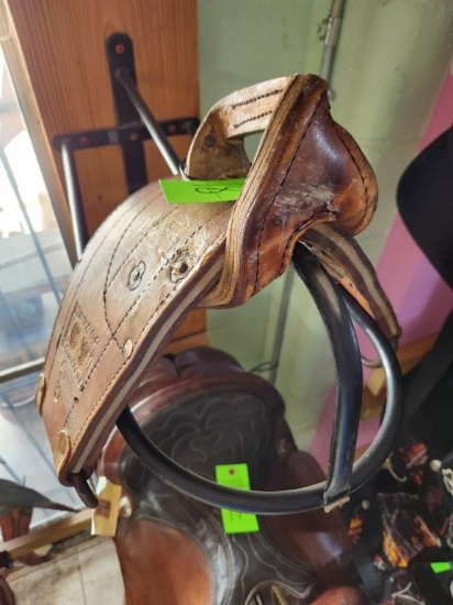 Elmer Sum Bareback Rigging Bronc