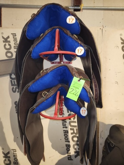 Saddles 4 ct.