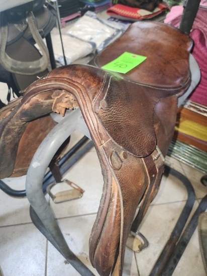 English Saddle