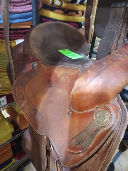 Roping Saddle 16"