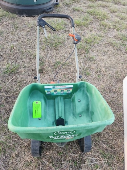 Scotts Turf Builder Spreader