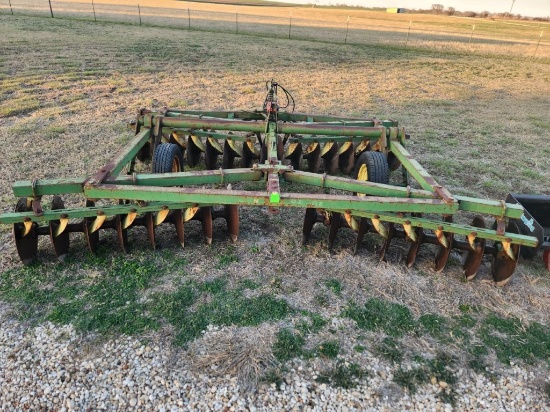 John Deere Disk Plow 10'
