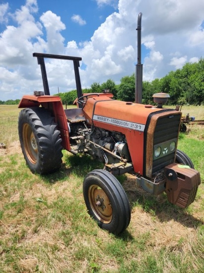 Massey-Ferguson 231 Tractor