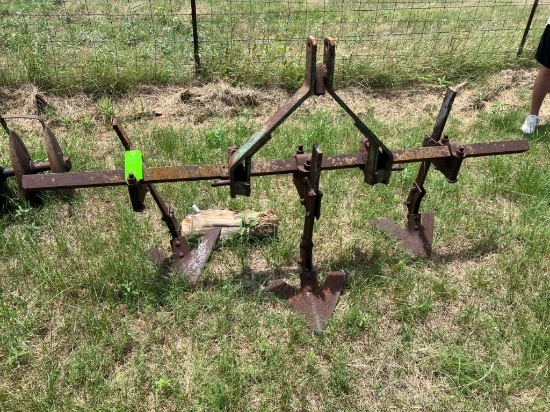 3 Row Cultivator 3 Pt.