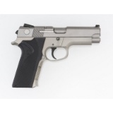 * Smith & Wesson Model 4043 in Case