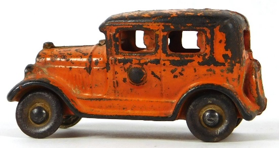 1920’s Kilgore 4 Passenger Sedan.  SIZE:  3 ¼”.  CONDITION:  Choice EF.  VA