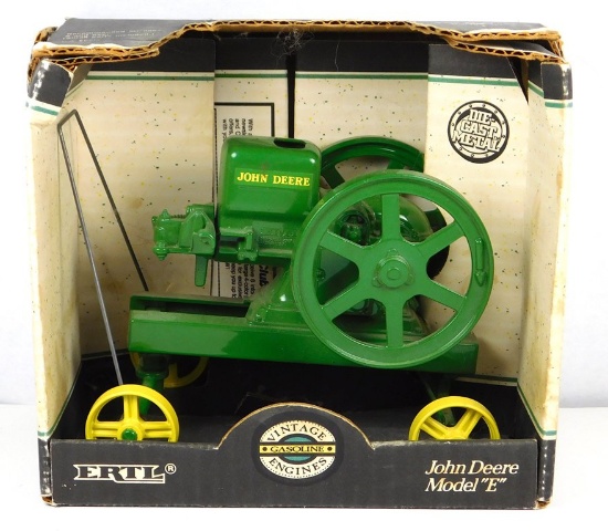 1990 Ertl 1920’s John Deere Model E Gas Engine 16 scale in Original Box.  S