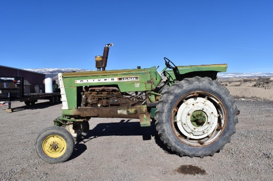 Oliver 1550 Tractor