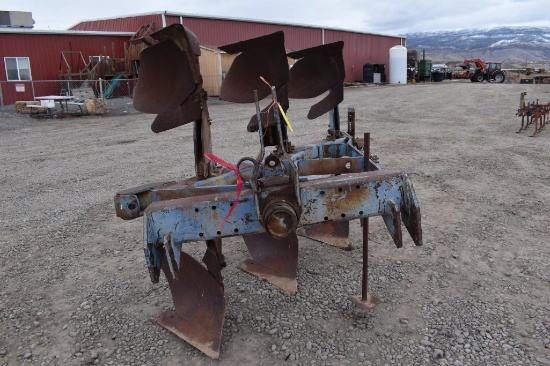 Ford 3 Bottom Rollover Plow