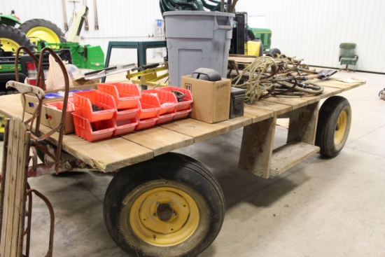 Flatbed wagon