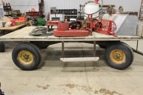 Flatbed rock wagon