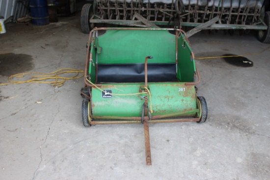 John Deere 38T lawn sweep