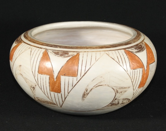 Nice vintage southwestern Indian pot/bowl by Agnes S