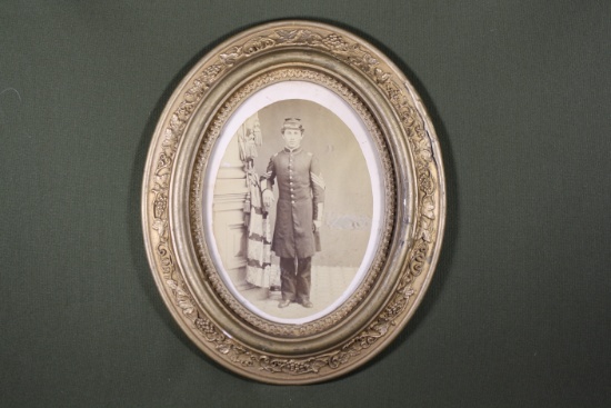 Antique framed albumen photo of Civil War soldier