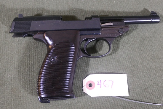 P.38  Walther.  SN: 20967 W/ Waffenampts