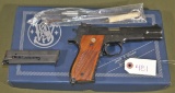 S&W Model 52-2 Semi auto Cal. 38spl SN:A193239