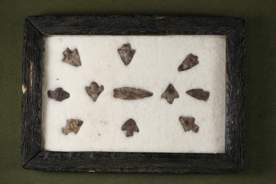 Antique frame with (11) arrowheads.