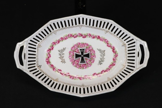 WWI German patriotic Iron Cross dish