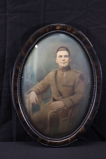 WWI U.S. Army officer portrait photo in oval frame