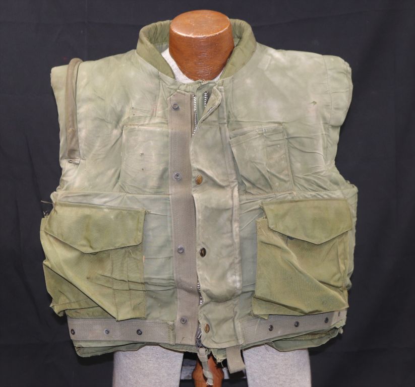 USMC 1955 Body Armor Vest, Size XL | Proxibid