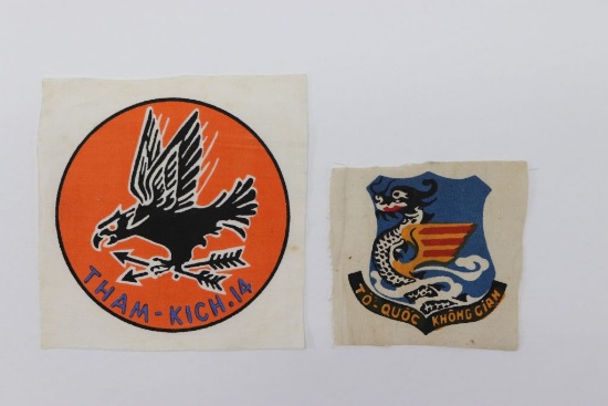 (2) Vietnam War S. Vietnamese patches