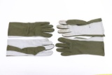 (2) Pair VN War Heli Pilot Flight Gloves