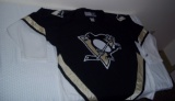 Official CCM No Name Or Number Pittsburgh Penguins NHL Hockey Jersey XL Black Big Logo