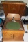 Antique Record Player Turntable RCA Victor Talking Machine Victrola NJ Crank Works VV-IX Rare Wood