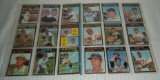 1971 Topps Baseball 32 Card Lot Weaver Stargell