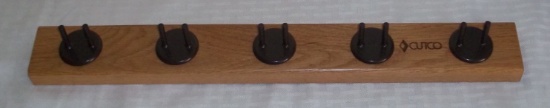 Cutco Wooden & Plastic Peg Holder Wall Mount Utensil Brown