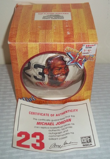 Michael Jordan Mini Basketball MIB Bulls HOF Litho HOF NBA w/ COA