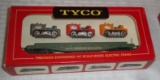 Vintage Train MIB Tyco 2475 Western Maryland Car w/ 3 Bulldozers Rare Ho Scale