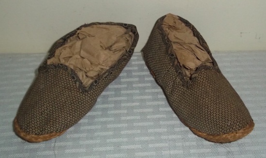 Antique Mexican Mexico Hand Woven Pair Shoes Kids Great Conditions Rare Old Primitive Straw Weave