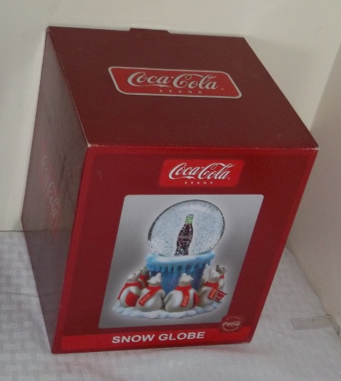 Brand New Coke Bottle Coca-Cola Snow Globe Polar Bears MIB